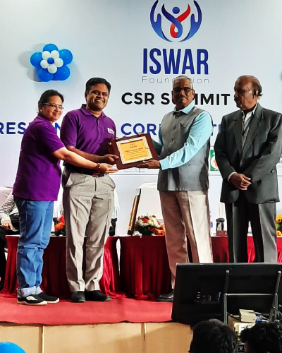 Best NGO In Service of Women Empowerment – 2021Recognized by the Iswar Foundation and awarded Project Puthri as best NGO in  Women Empowerment.